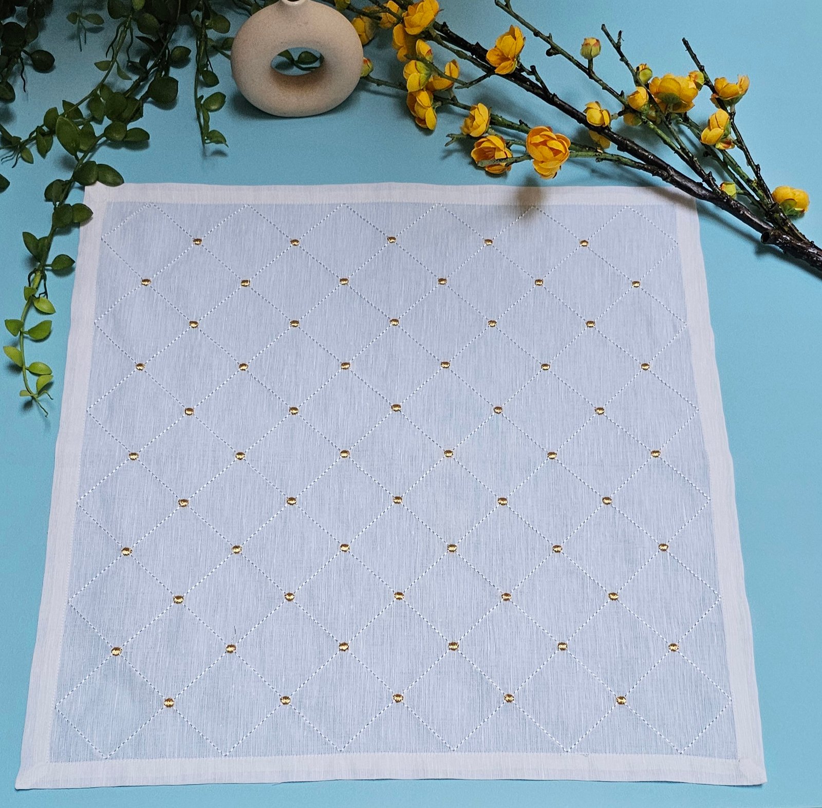 Golden Grid - Image 3